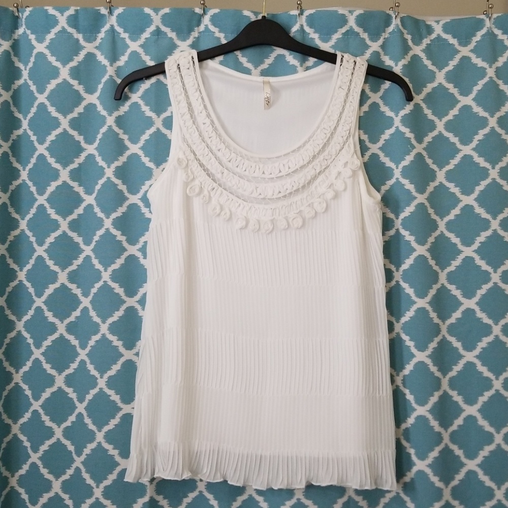 i.ner Top size medium